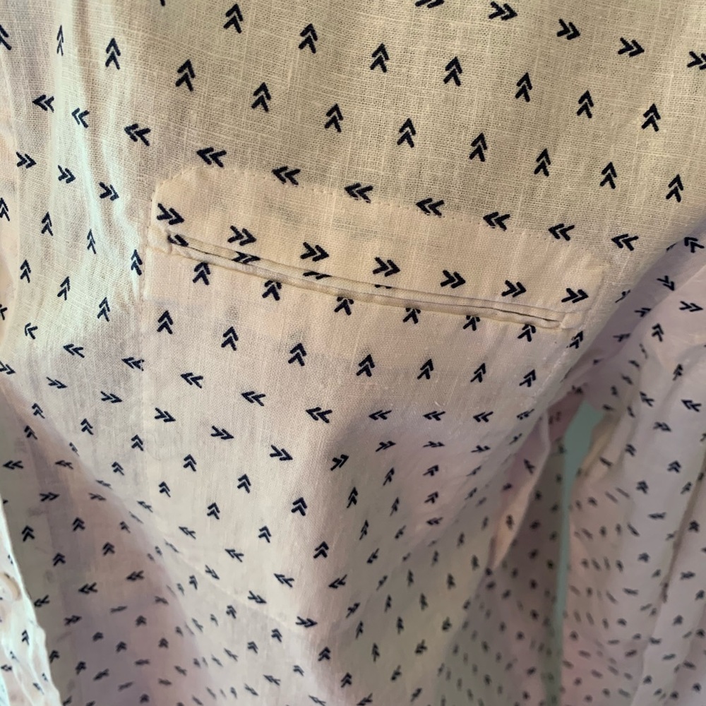 Navy & White Chevron Pattern Linen Button Down - image 6